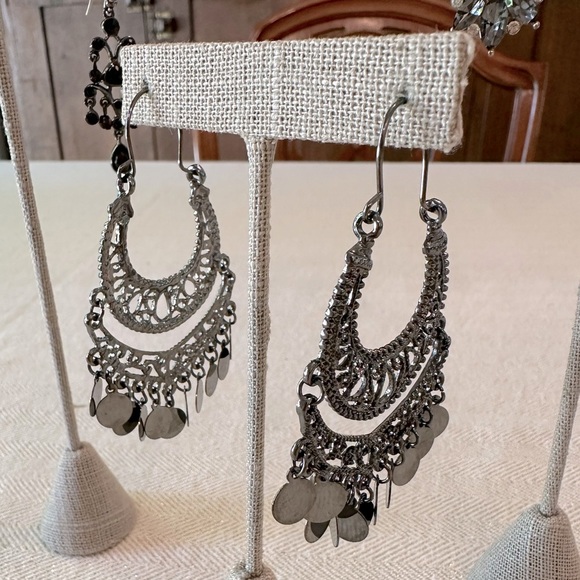 3 Pair of Earrings Dark Moody Collection Black & Hematite Bundle Filigree Gypsy - Picture 13 of 14